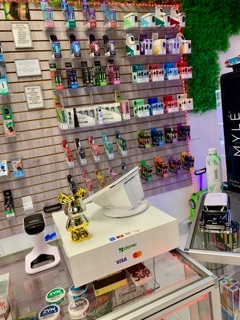 One Vape & Smoke Shop in Miami Beach, FL United States - Apple Maps
