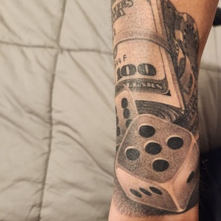 Black Ink Tatoo and Piercing