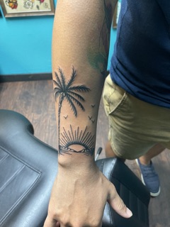 Lollis Studios Tattoo Company photo 8