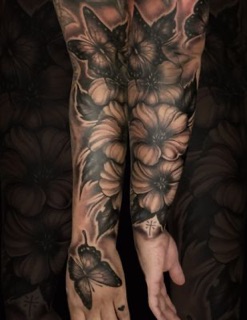 Bee255 Tattoos photo 4