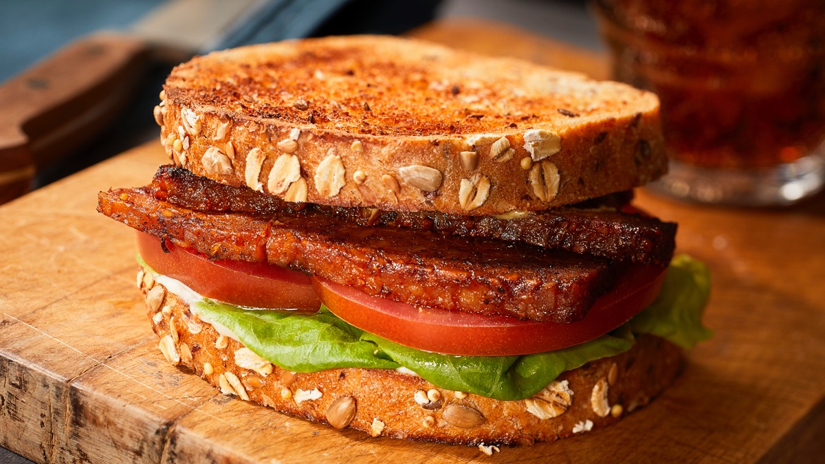 Meatless Mondays Mary Makes It Easy (Season 1, Episode 8) Apple TV