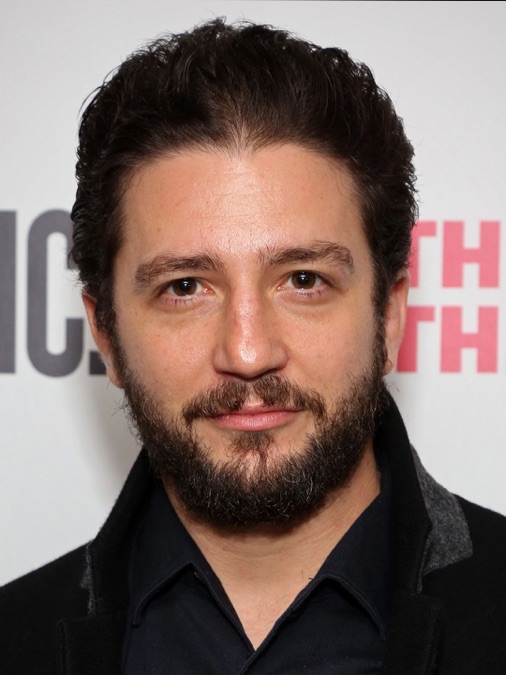 John Magaro Films and Shows Apple TV (TH)