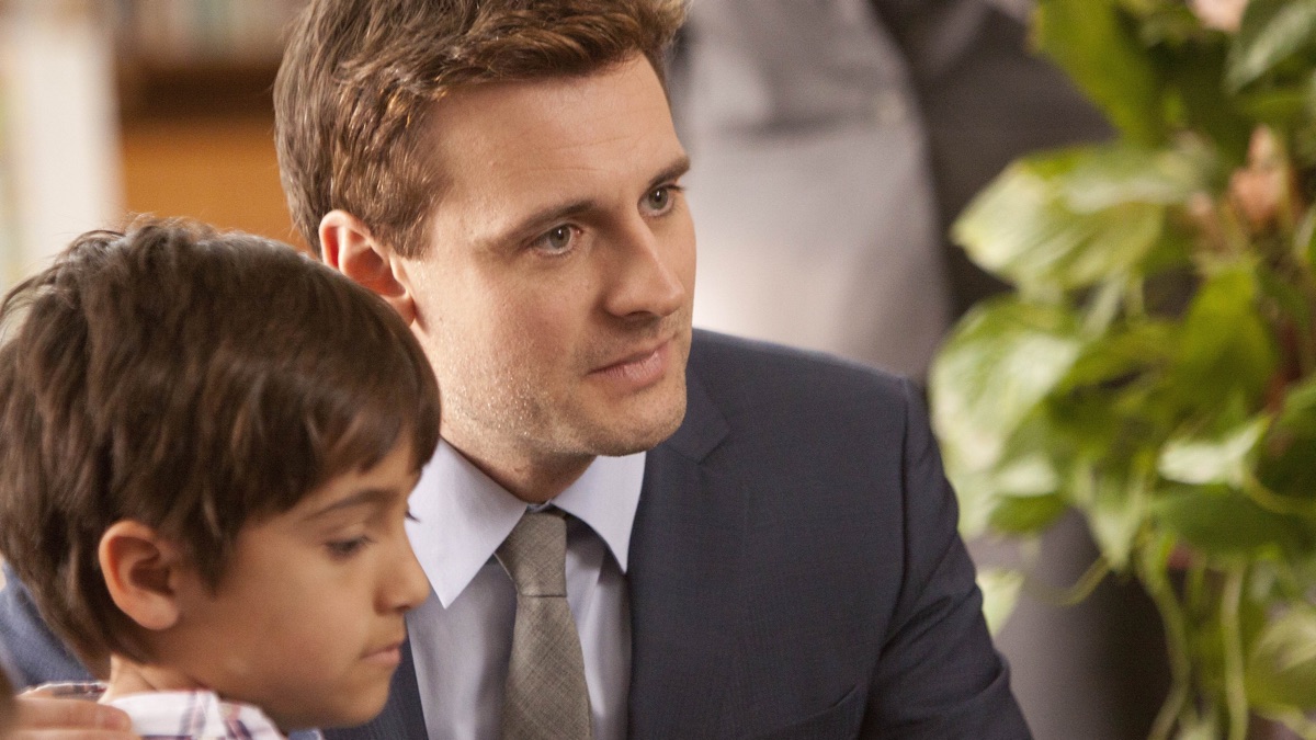 ‎Tough Love - The Client List (Series 1, Episode 3) - Apple TV (BR)