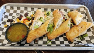 Main Street Kitchen & Tap Photos