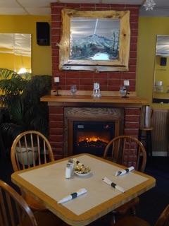 Local Pointe Bar and Restaurant