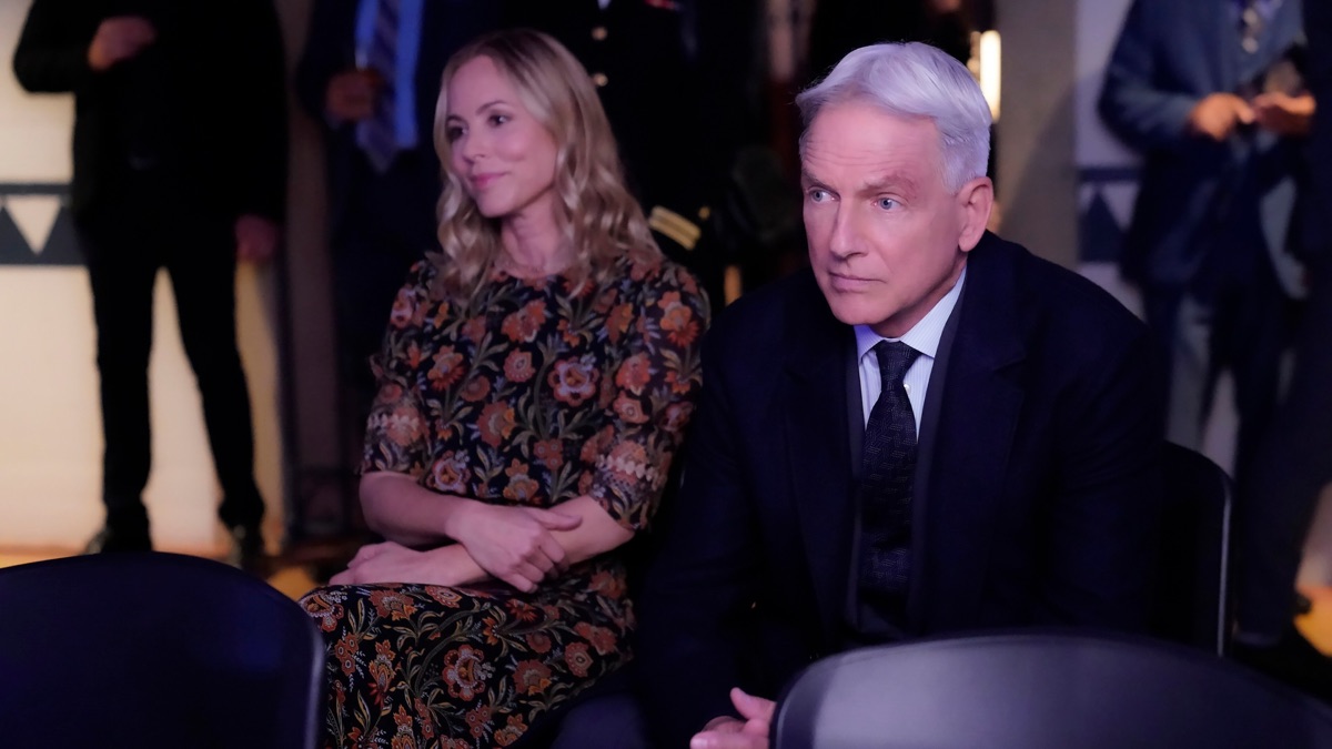‎Musical Chairs - NCIS (ਸੀਜ਼ਨ 17, ਐਪੀਸੋਡ 8)- Apple TV (IN)