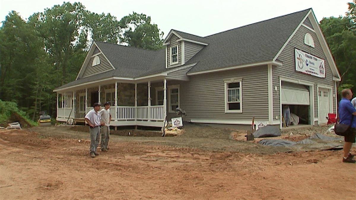 ‎Sergeant Greg Caron - Building Homes for Heroes (Season 1, Episode 4 ...