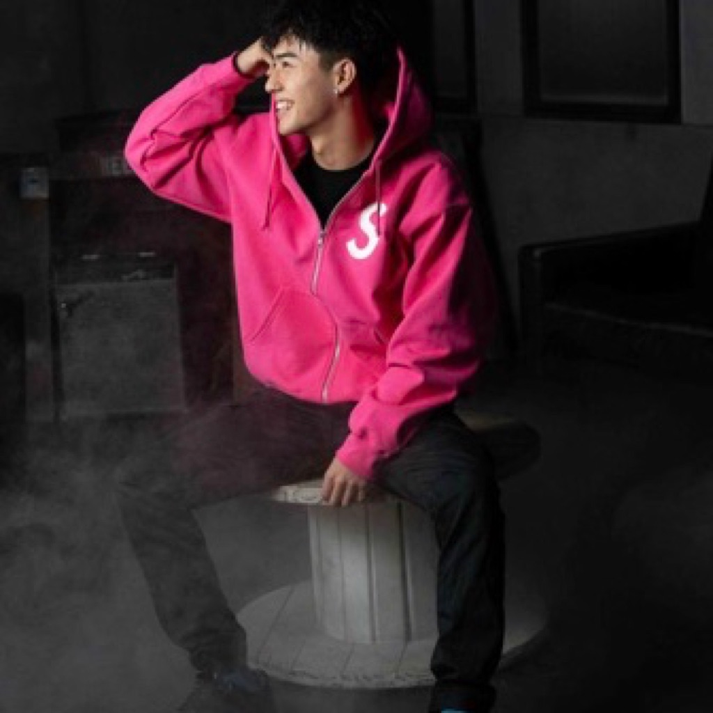AppleMusic profile picture for @howto