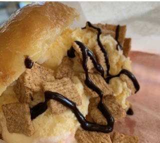 Star Donuts