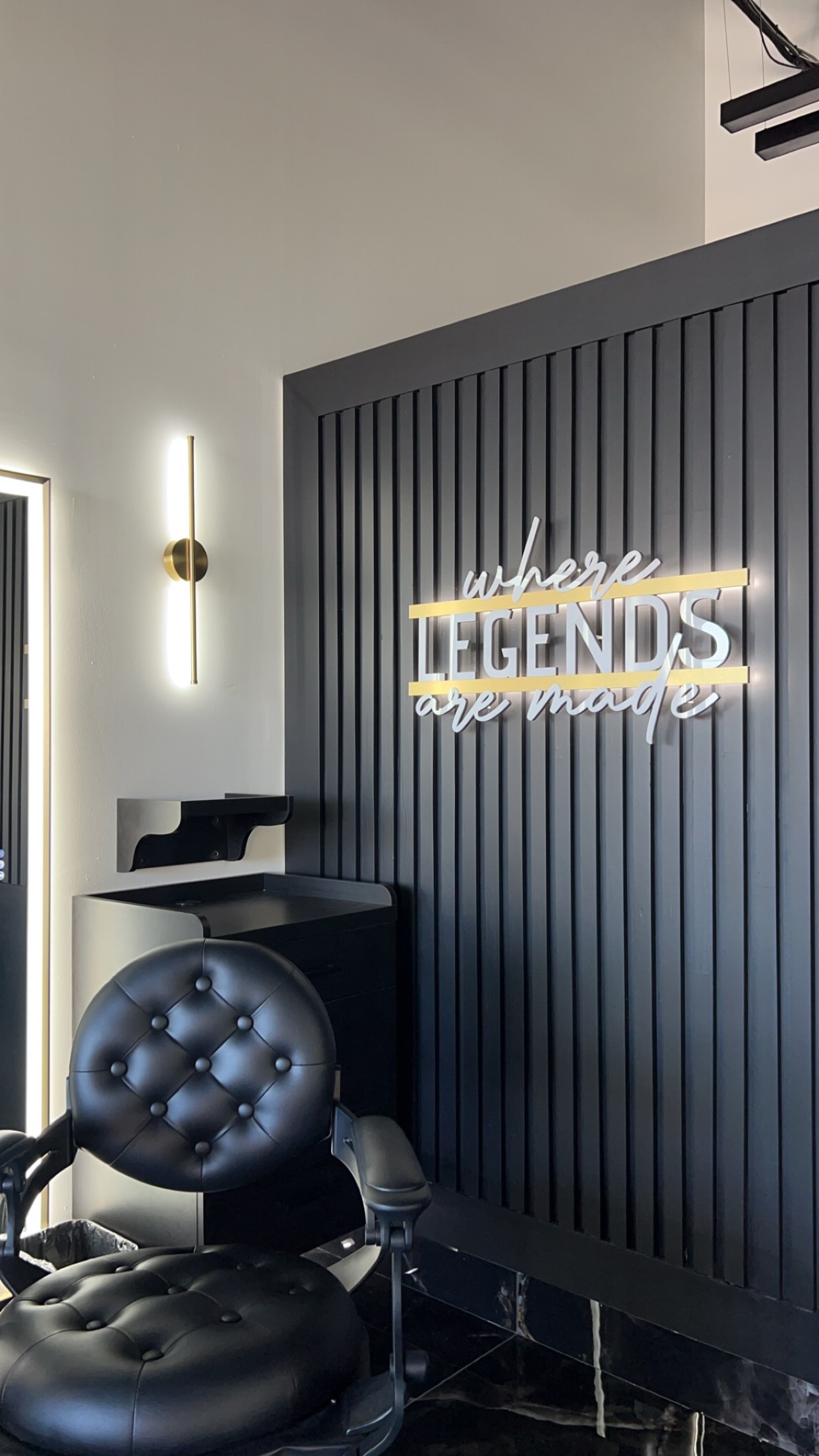 Legends Salon