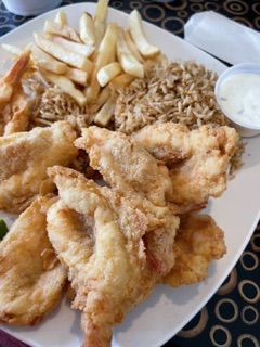 El Muelle Seafood Airline Photos