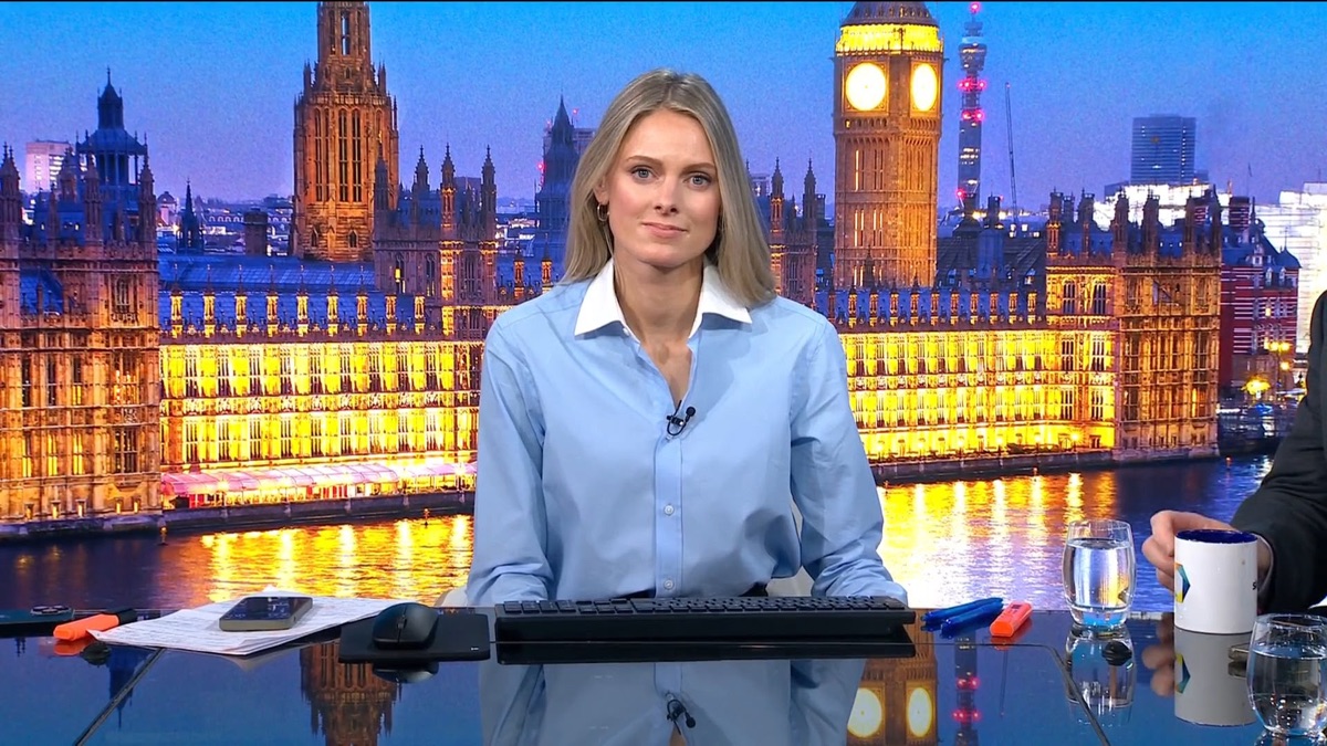 ‎Politics Hub With Sophy Ridge - Apple TV