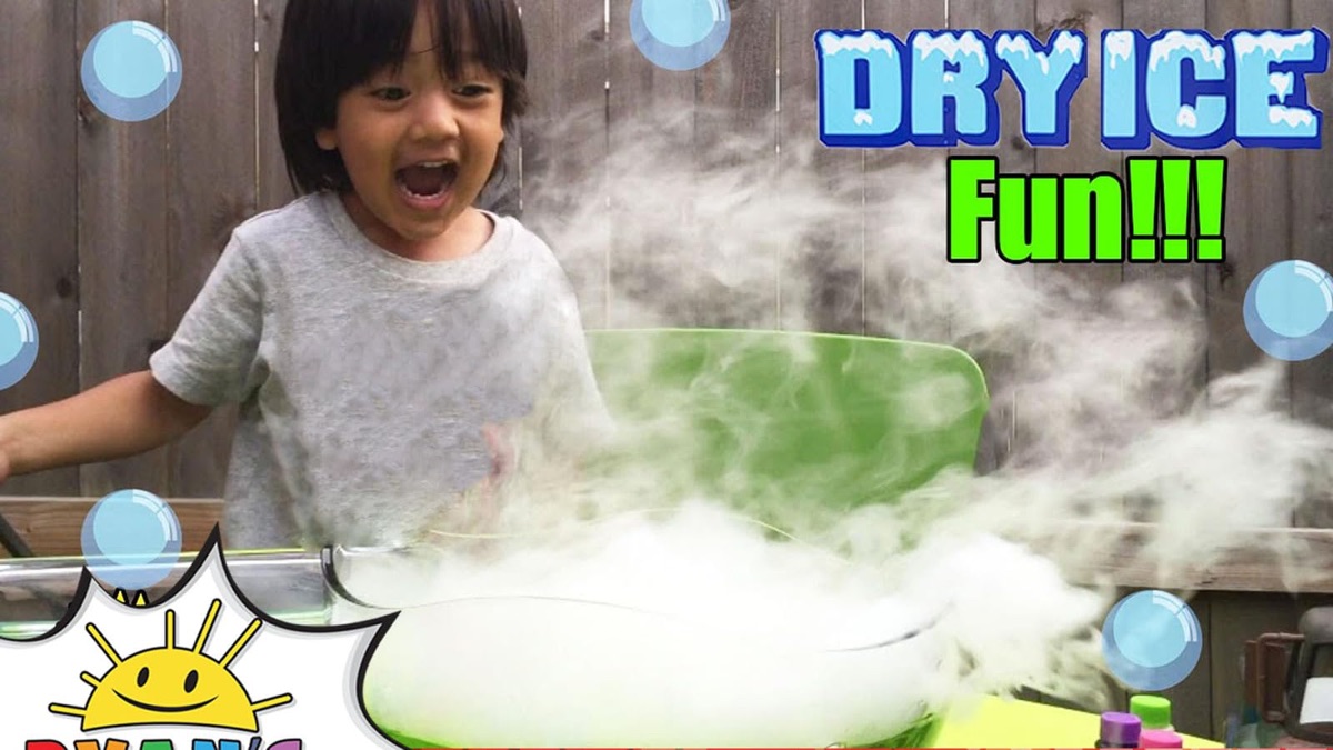 Ryan Experiments With Dry Ice! - Ryan's World (Series 7, Episode 4 ...