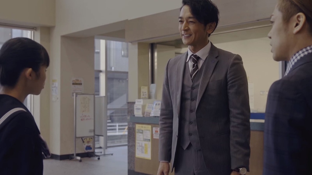 時代錯誤な男のアルバイト挑戦・人生のメソッド～英進館編～（シーズン1、第1話） - Apple TV (日本)