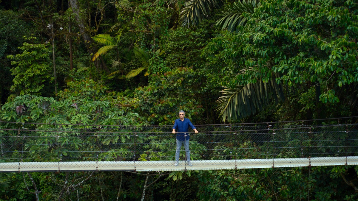 Watch Costa Rica The Reluctant Traveller With Eugene Levy Series 1 watch-costa-rica-the-reluctant-traveller-with-eugene-levy-series-1