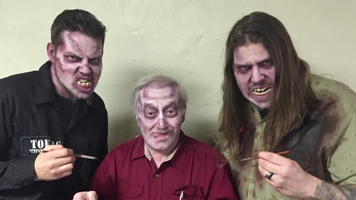 My Life with the Living Dead Apple TV (CH)