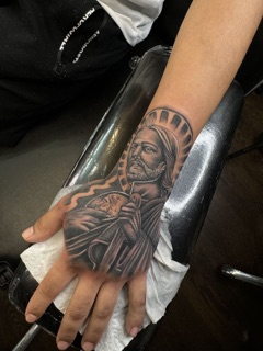Stung By The Needle tattoo studio in Yonkers