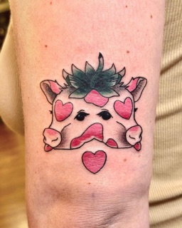 Hen’s Tooth Tattoo photo 3