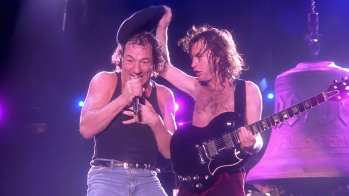 AC/DC - Live at Donington - Apple TV (CA)