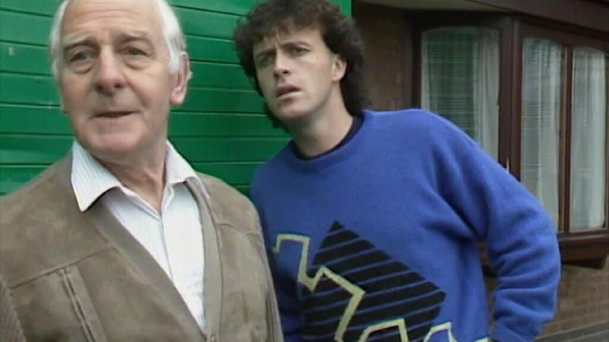 Episode 424 - Brookside (Series 9, Episode 58) - Apple TV (UK)