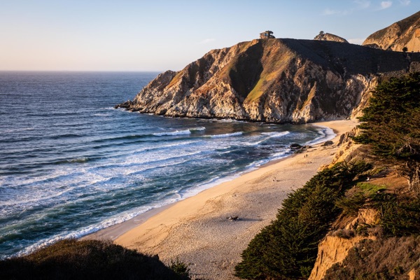 Gray Whale Cove State Beach