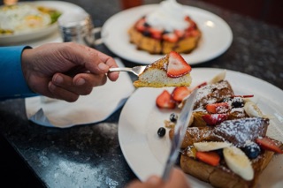 The Lake Grove Diner Photos