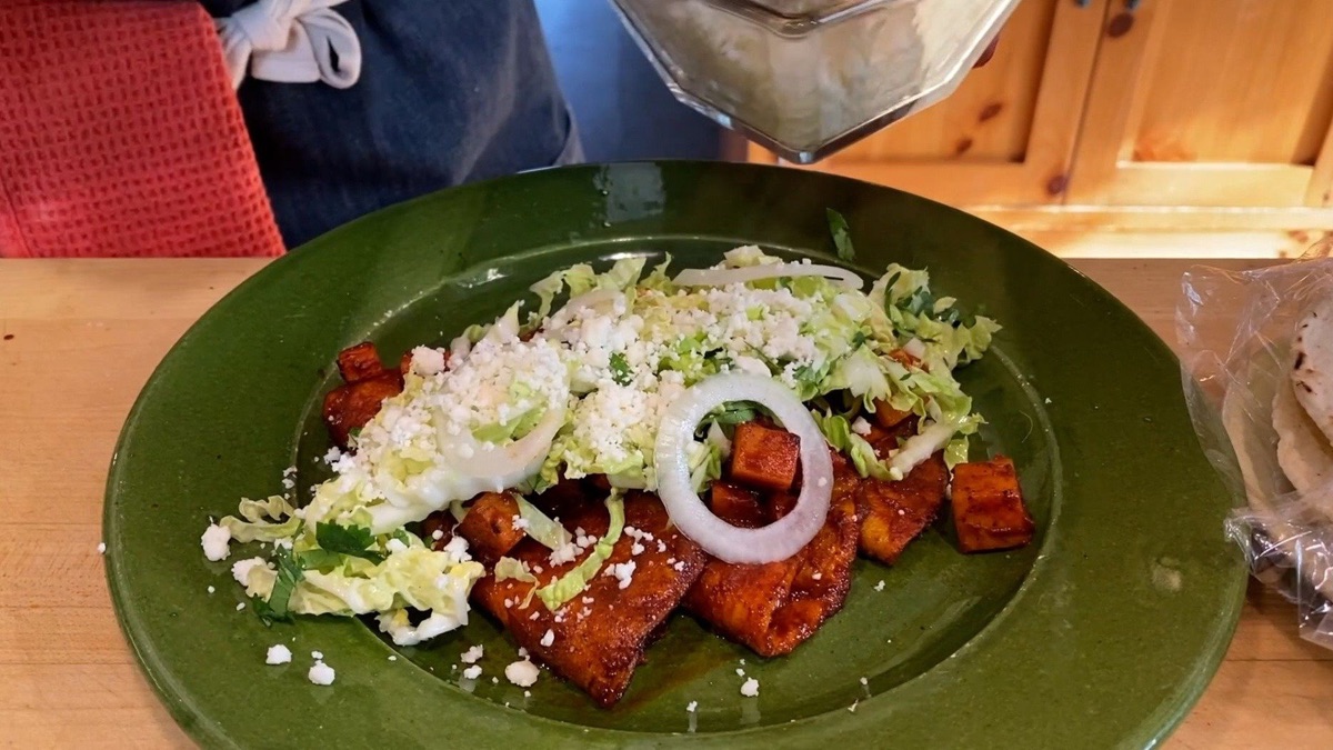 Enchiladas a La Plaza Exploring Mexico's Kitchen With Rick Bayless