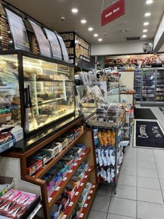 Cameron's 24/7 deli