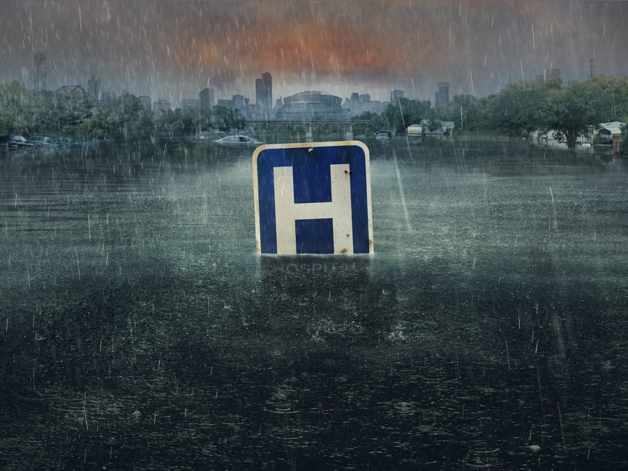 Watch Five Days at Memorial Apple TV+ (VN)