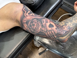 Stung By The Needle photo 6