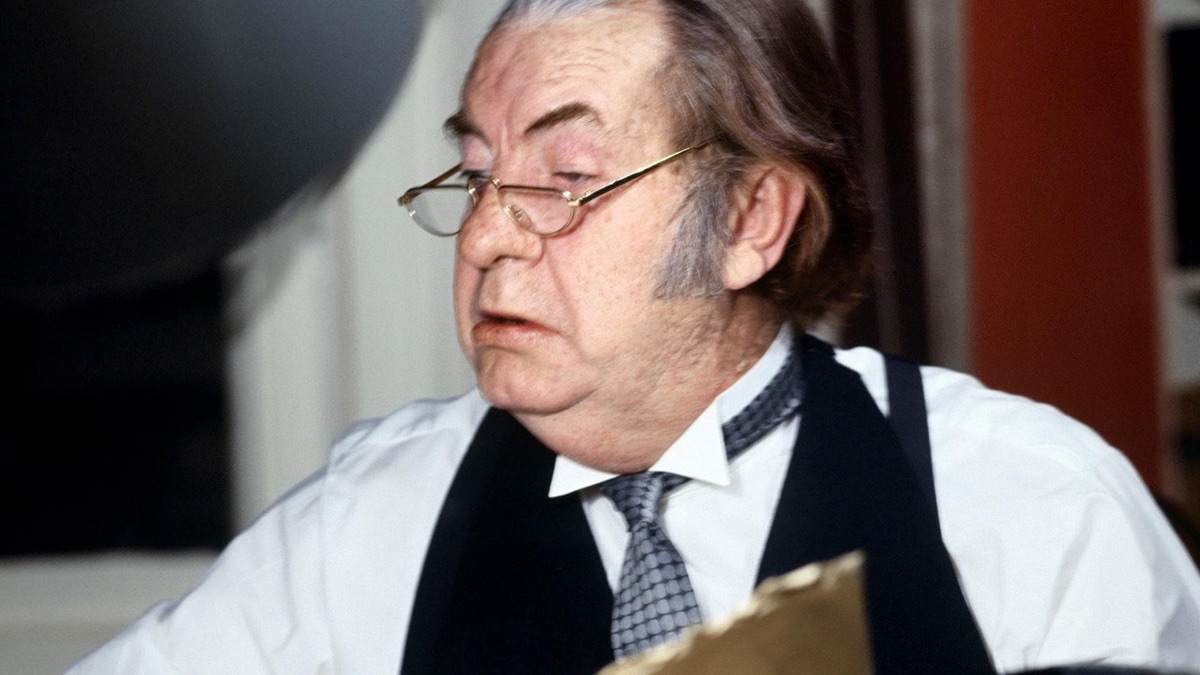 ‎Rumpole And The Man Of God - Rumpole of the Bailey (Season 2, Episode ...