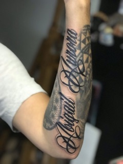 Good Vibes Tattoo tattoo studio photo