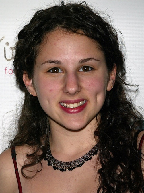‎Hallie Kate Eisenberg Films and Shows – Apple TV