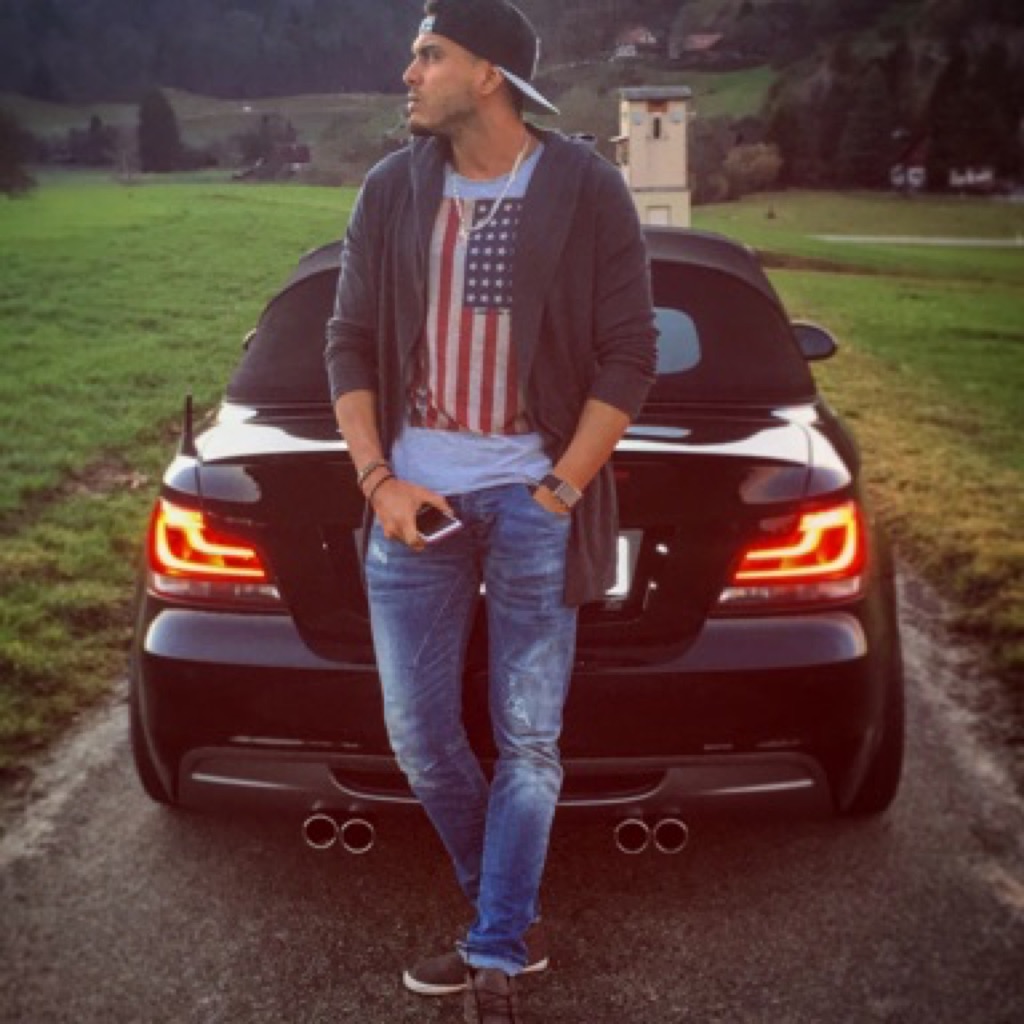AppleMusic profile picture for @juninho