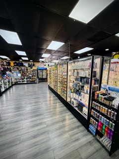 totally vape & smoke shop Taylor main image 1