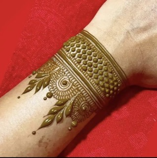 BK Threading and Heena Tattoo tattoo studio in San Luis Plaza