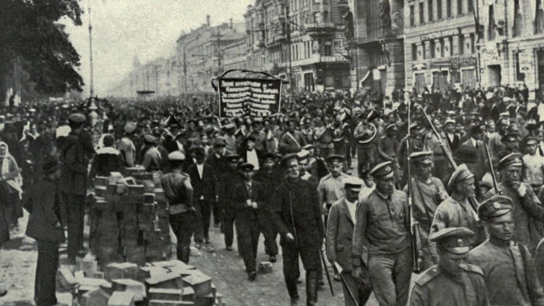 Большевики взяли. Революция. Шествие Большевиков в 1917. Революция 1917 года в России Санкт Петербург.