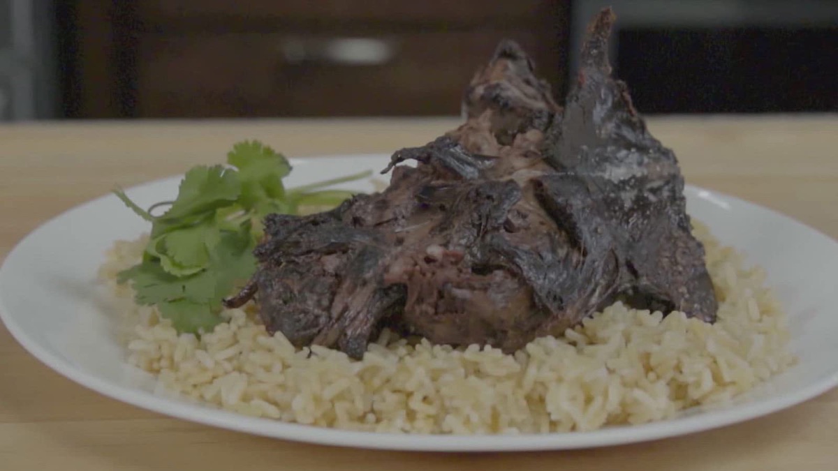 Steven Rinella and Spencer Neuharth Eat Muskrat MeatEater's Pardon My