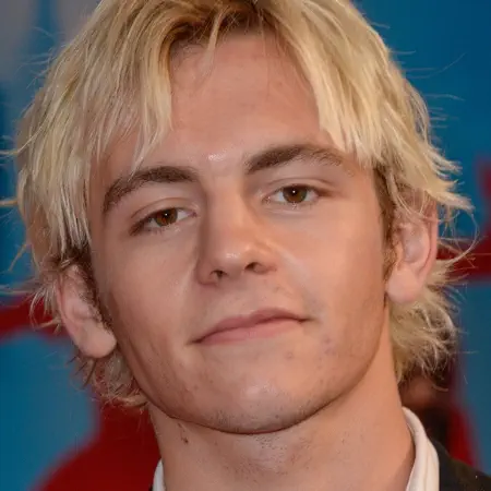 Ross Lynch