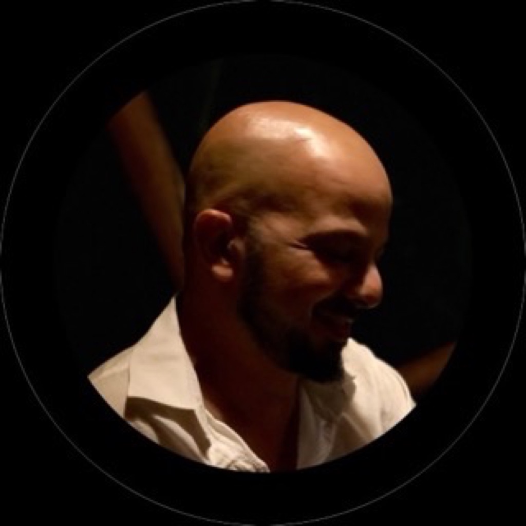 AppleMusic profile picture for @fiaz