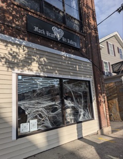 Black Heart Art Gallery photo 8