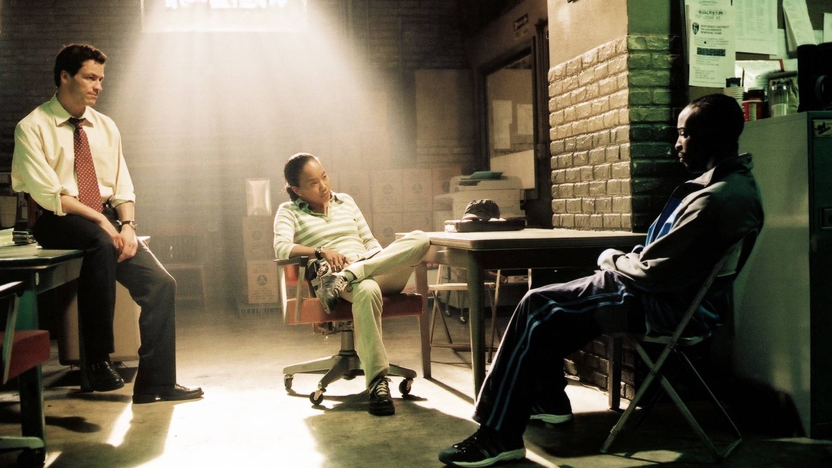 Season 1, Episode 6 The Wire (Season 1, Episode 6) Apple TV