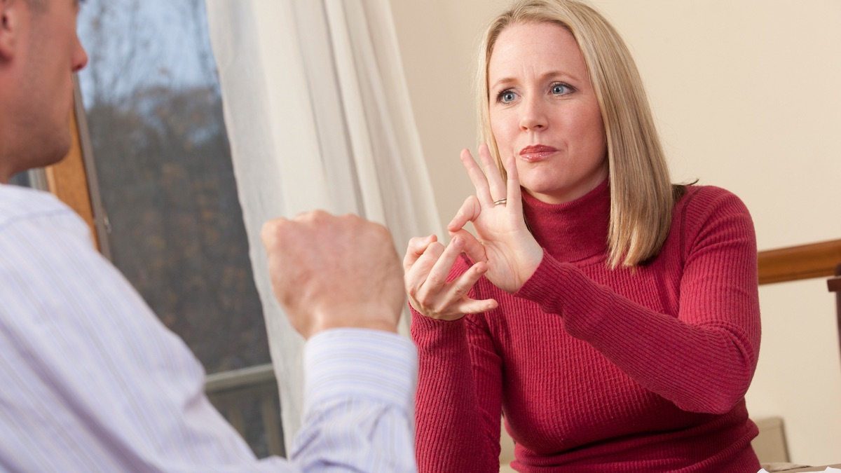 ‎Sign Language: Language in Our Hands – Language and the Mind (Season 1 ...