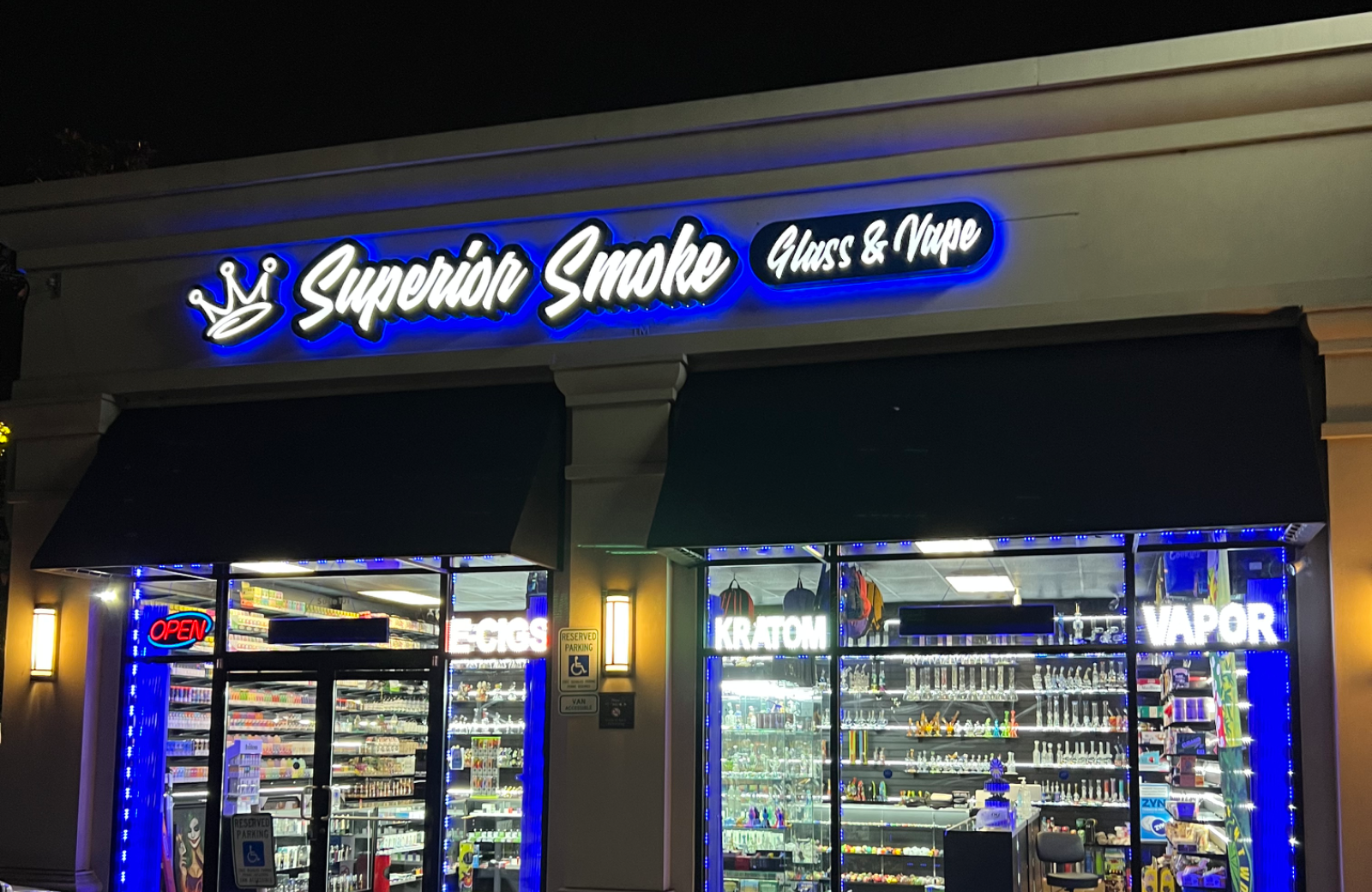 Superior Smoke Glass & Vape in Seattle, WA United States - Apple Maps