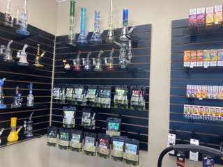 elfbar nachfüll pod läuft aus Cloud9 Smoke Shop & Vape Shop - Reviews, Photos & Phone Number - Updated  May 2026 - Tobacco Shops in Shelby County, Tennessee (TN)
