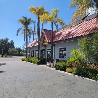 George Burgers Photos