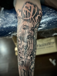 To The Point Piercings& PMU Studio