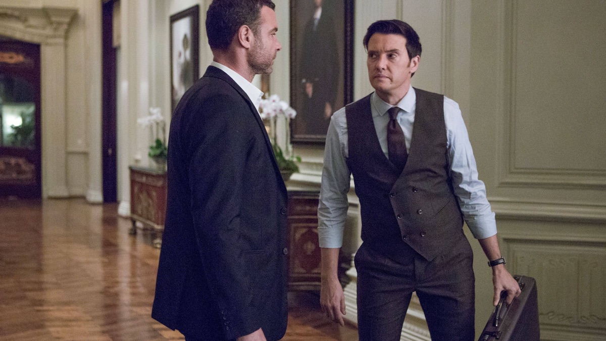 新天地 レイ ドノヴァン ザ フィクサー シーズン3 エピソード1 Apple Tv