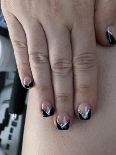 TL Nails