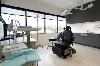 Santa Monica Center For Oral Surgery And Dental Implants
